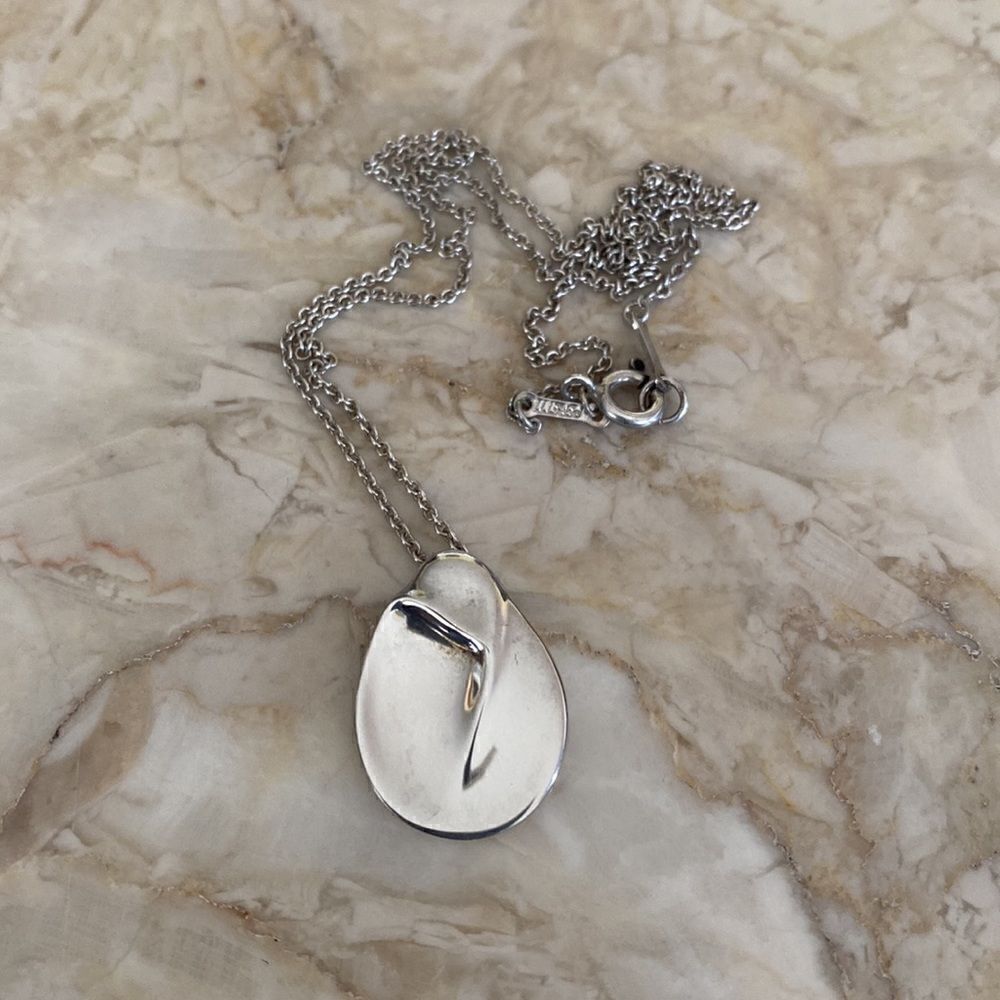 Tiffany & Co. Elsa Peretti Madonna Pendant Necklace 925 Sterling Silver Rare - Picture 4 of 9